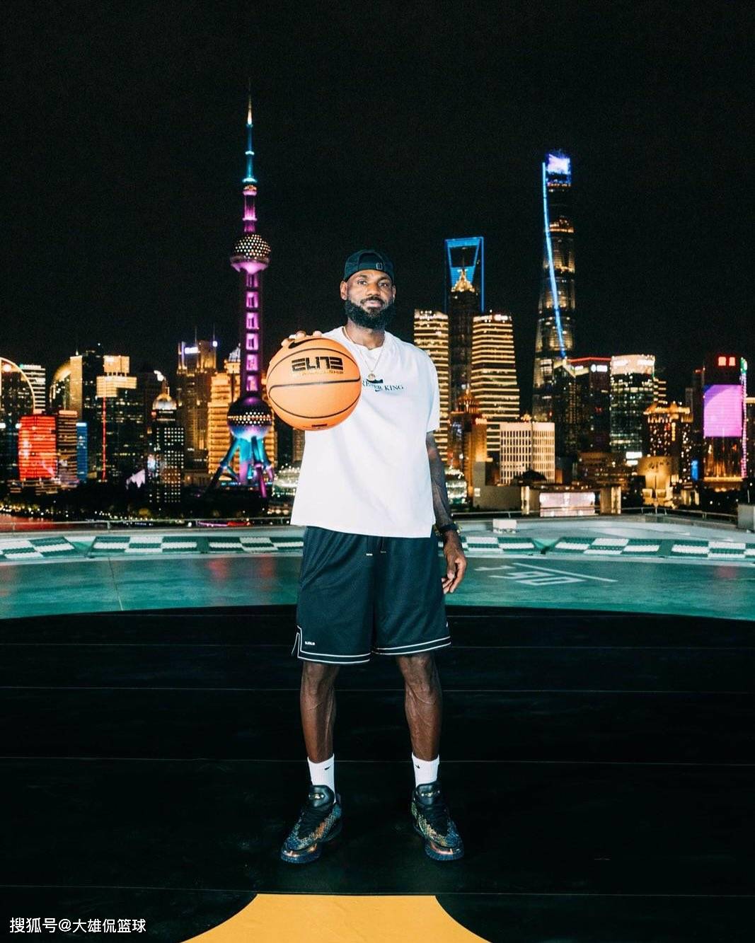 巴克利指责阿杜和詹姆斯让NBA改变奢侈税规则,这是他们逼的