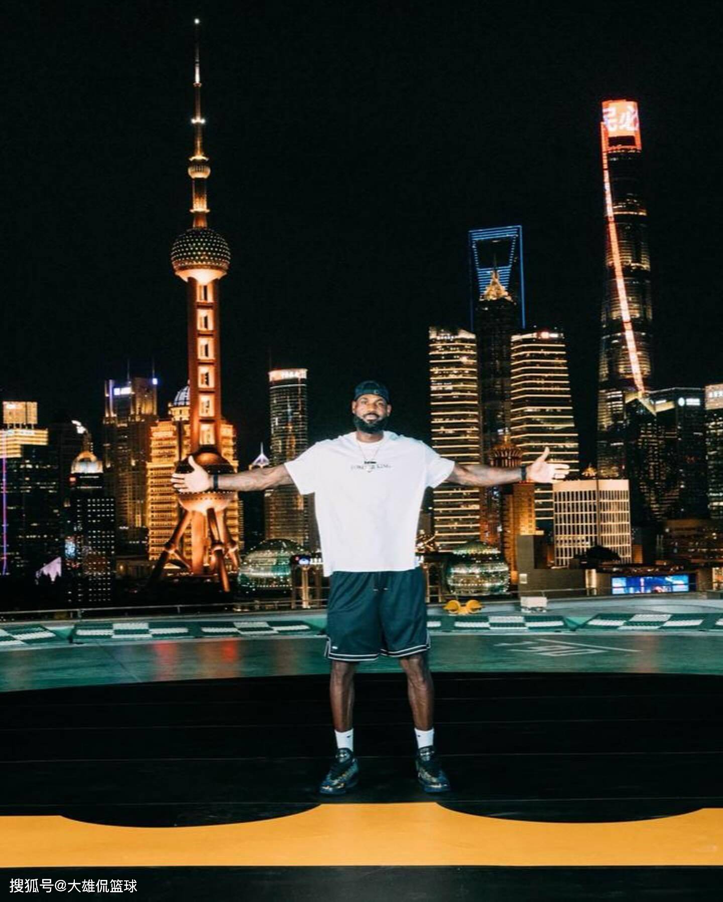 巴克利指责阿杜和詹姆斯让NBA改变奢侈税规则,这是他们逼的