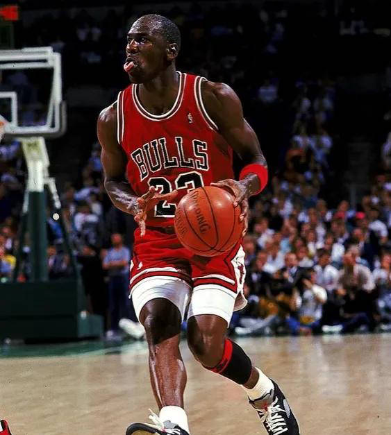 NBA季后赛50分难度大还是易?