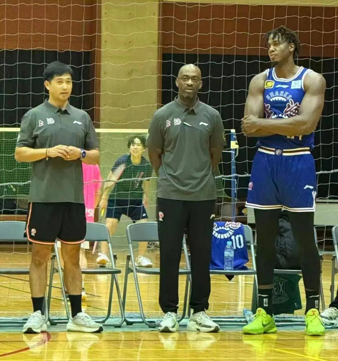 流弊!曝上海队又有重磅签约!这可是NBA盖帽王