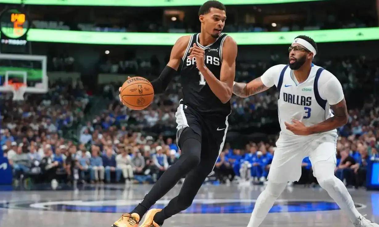 5x5数据NBA第三人!文班亚马:盖帽三双+准三双,现役第一人