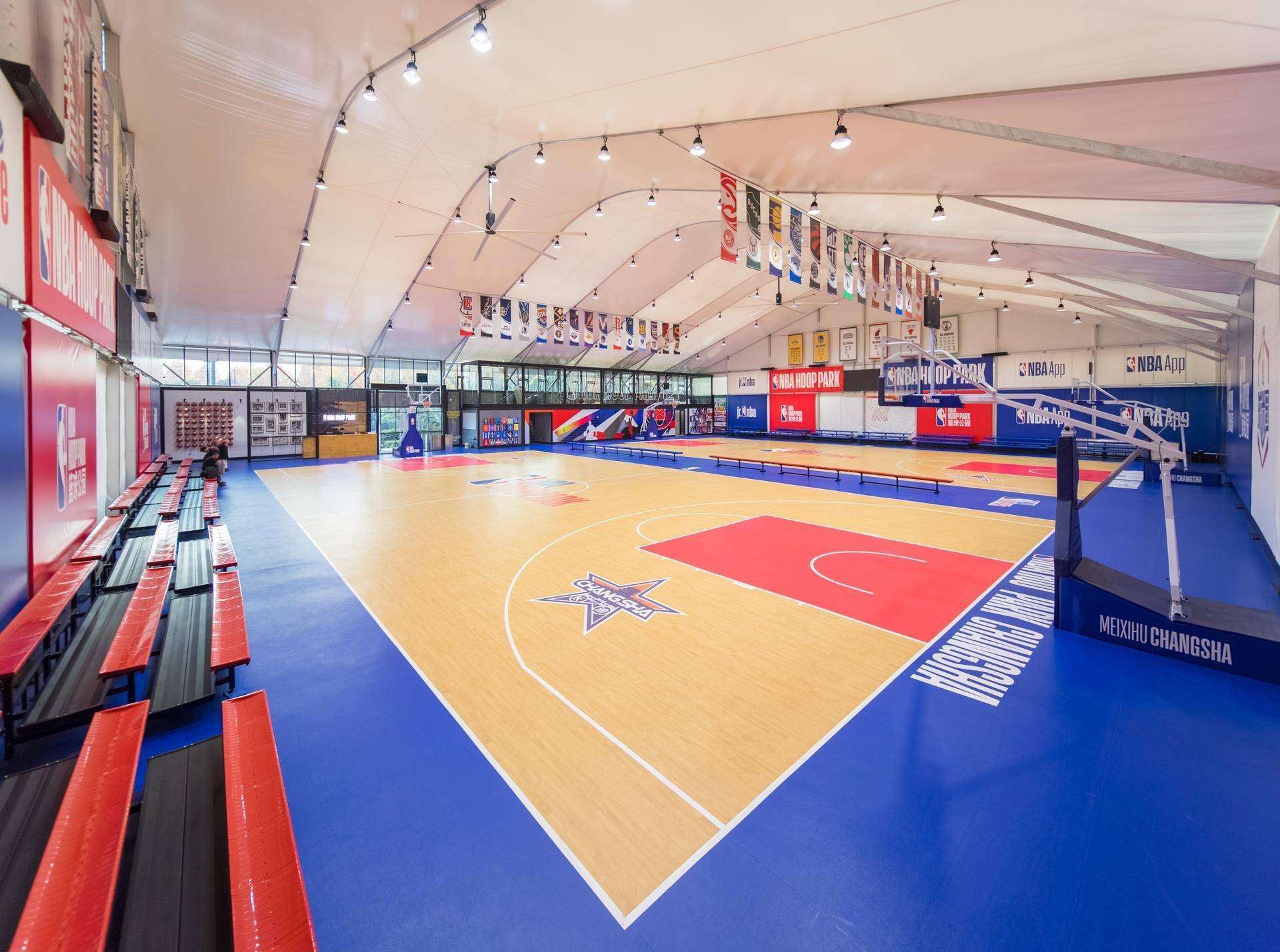 新赛季NBA球衣日盛大启幕 NBA球迷共赴篮球盛宴