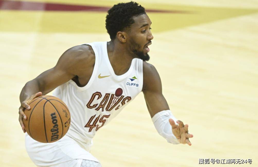 NBA今日球员表现!哈登里程悲+遭误判,字母伤退,两状元拉胯,三人暴走