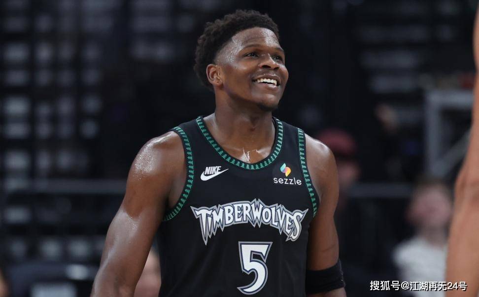 NBA今日球员表现!哈登里程悲+遭误判,字母伤退,两状元拉胯,三人暴走