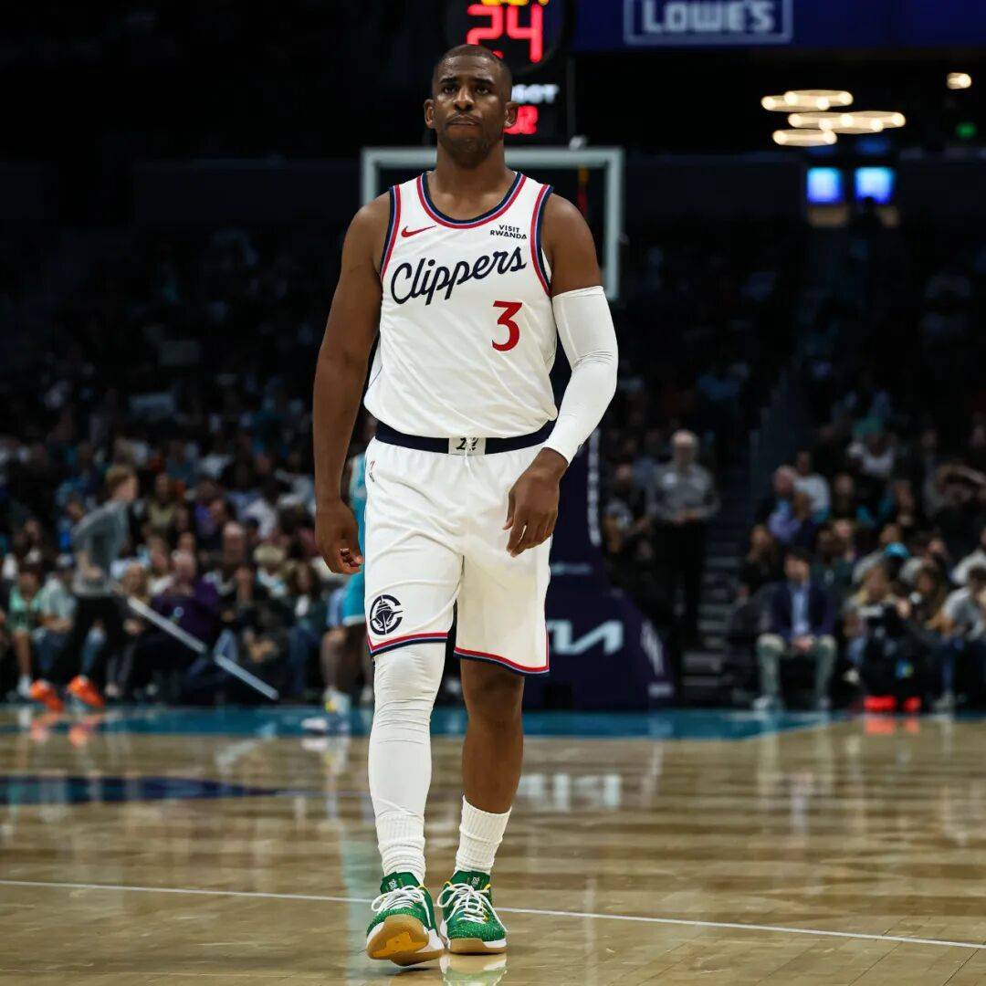 突发！东契奇离开洛杉矶！湖人接下来难打了...