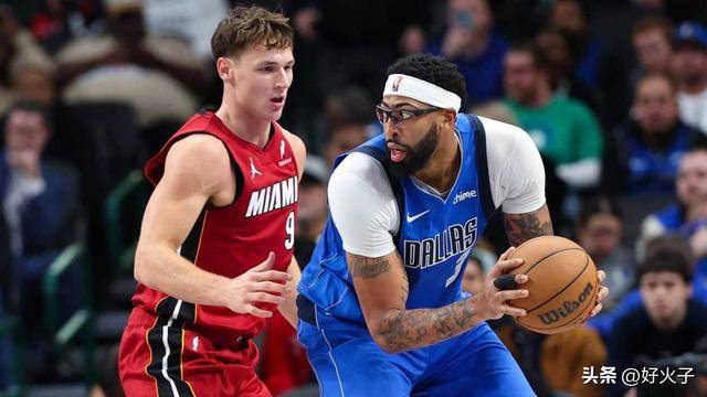 糟糕,卡梅隆·安东尼警告安东尼·戴维斯注意克里斯·保罗的遭遇