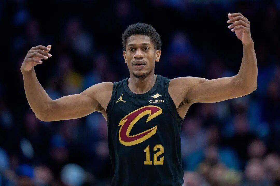 骑士一周怒省1.15亿！詹姆斯和哈登全都要？